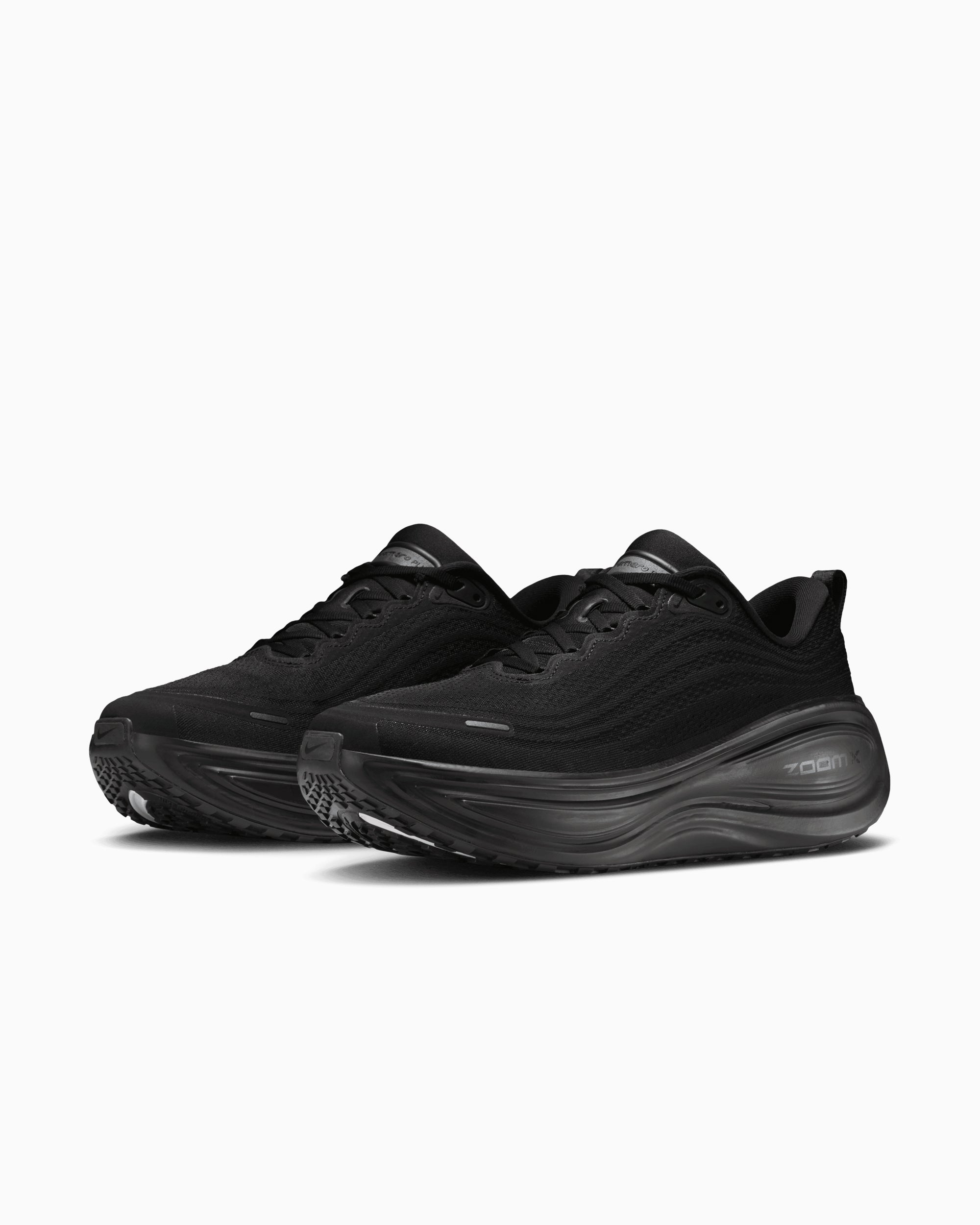 Sneakers Nike Vomero Plus - IO4482-002