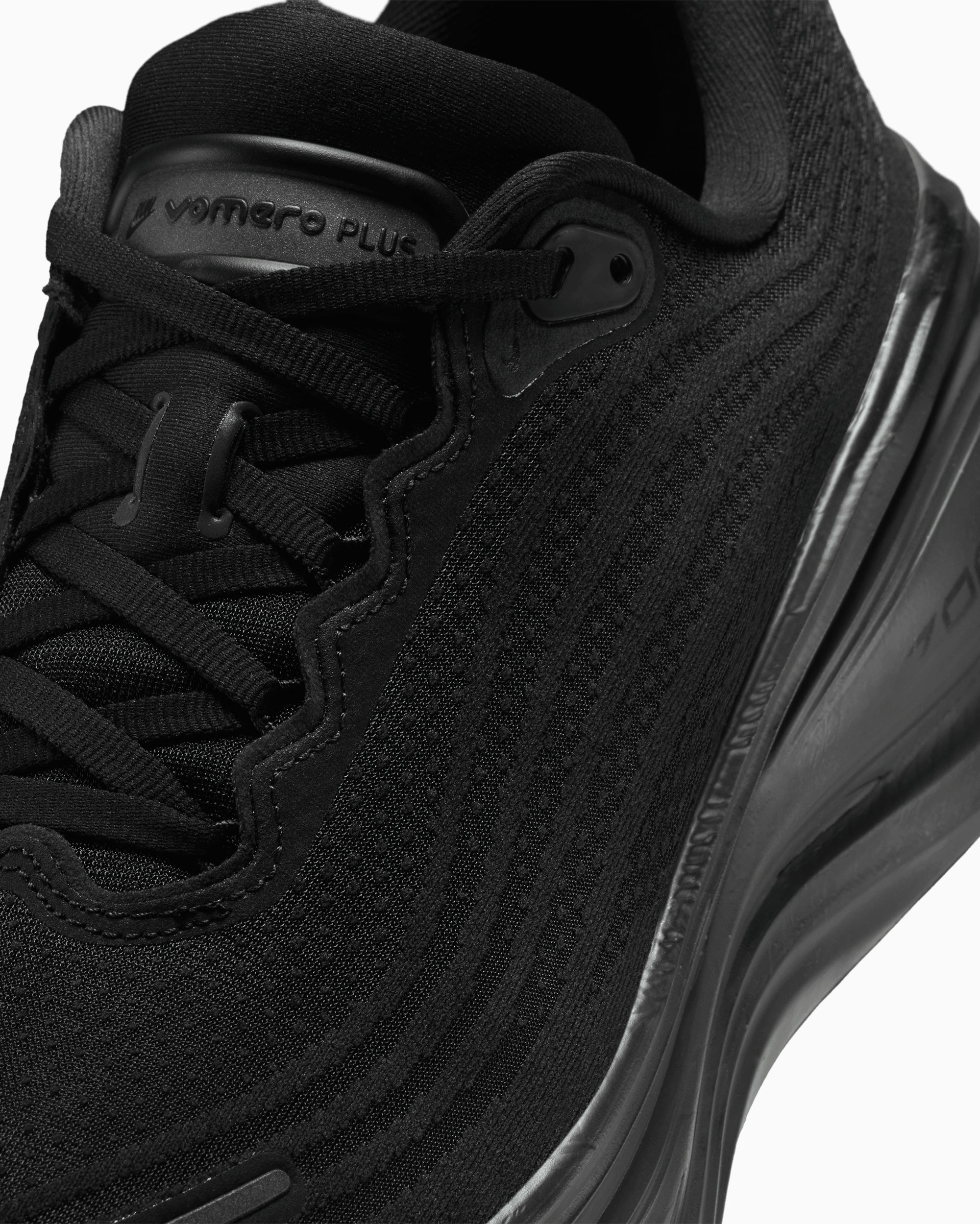 Sneakers Nike Vomero Plus - IO4482-002