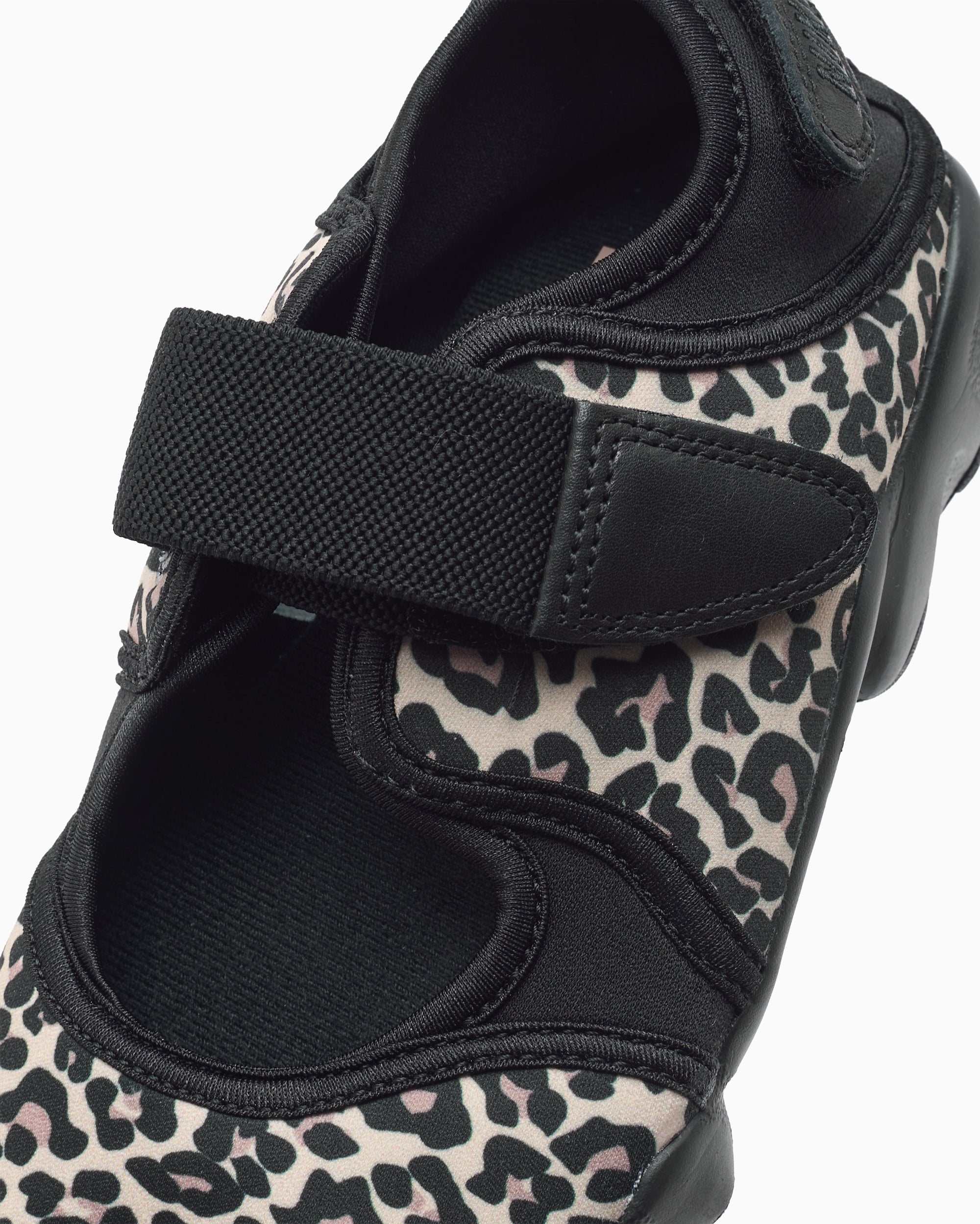 Sneakers Nike Women's Air Rift "Leopard" - IR5696-010