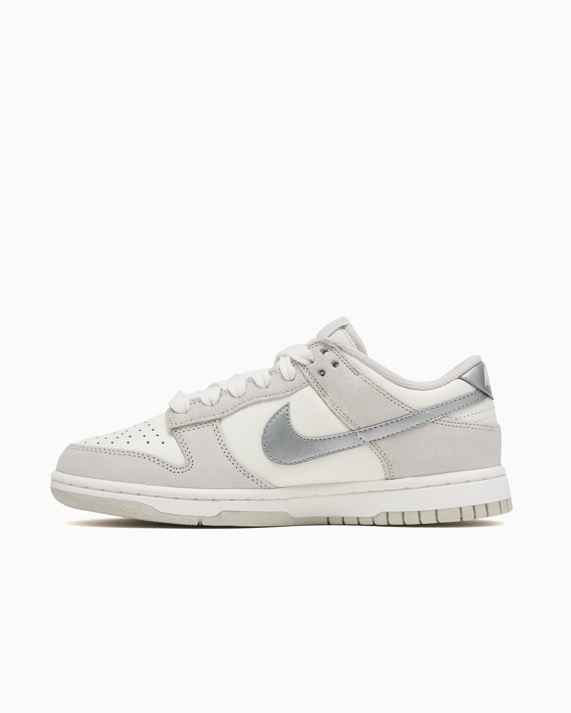 Sneakers Nike Women's Dunk Low - II7651-133