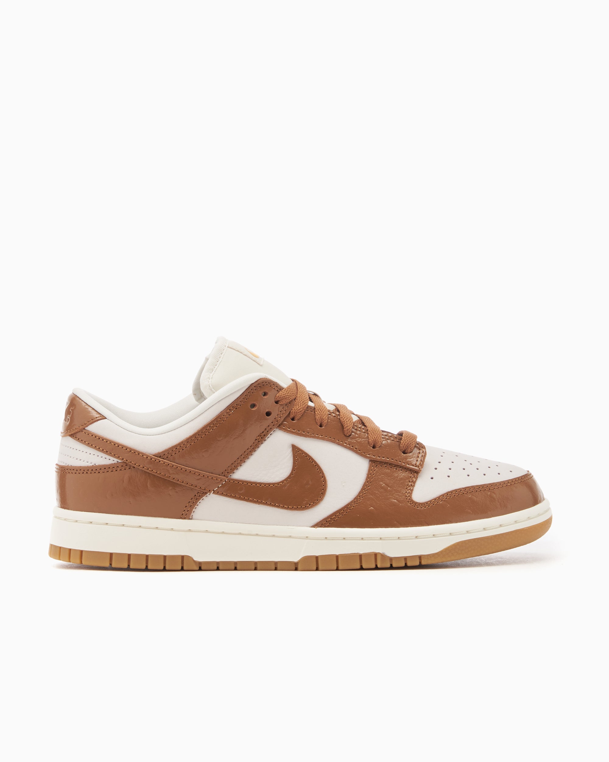 Sneakers Nike Women's Dunk Low LX "Ale Brown" - FJ2260-001