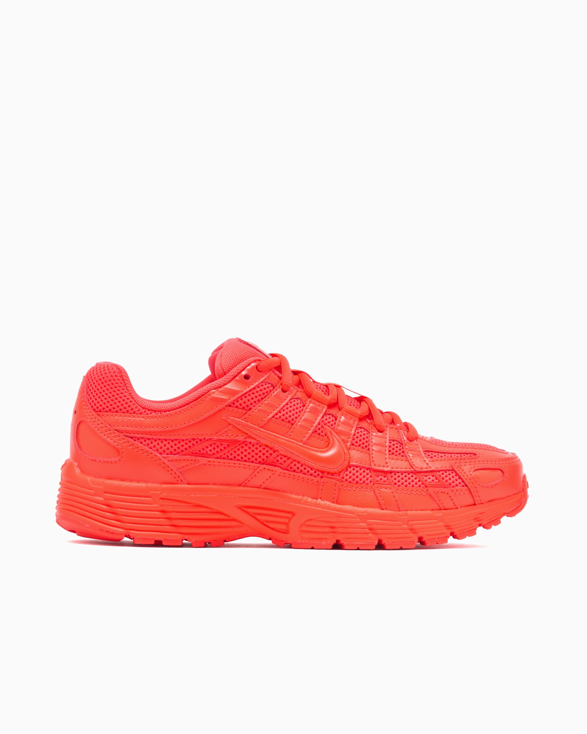 Sneakers Nike Women's P-6000 - IB7701-600
