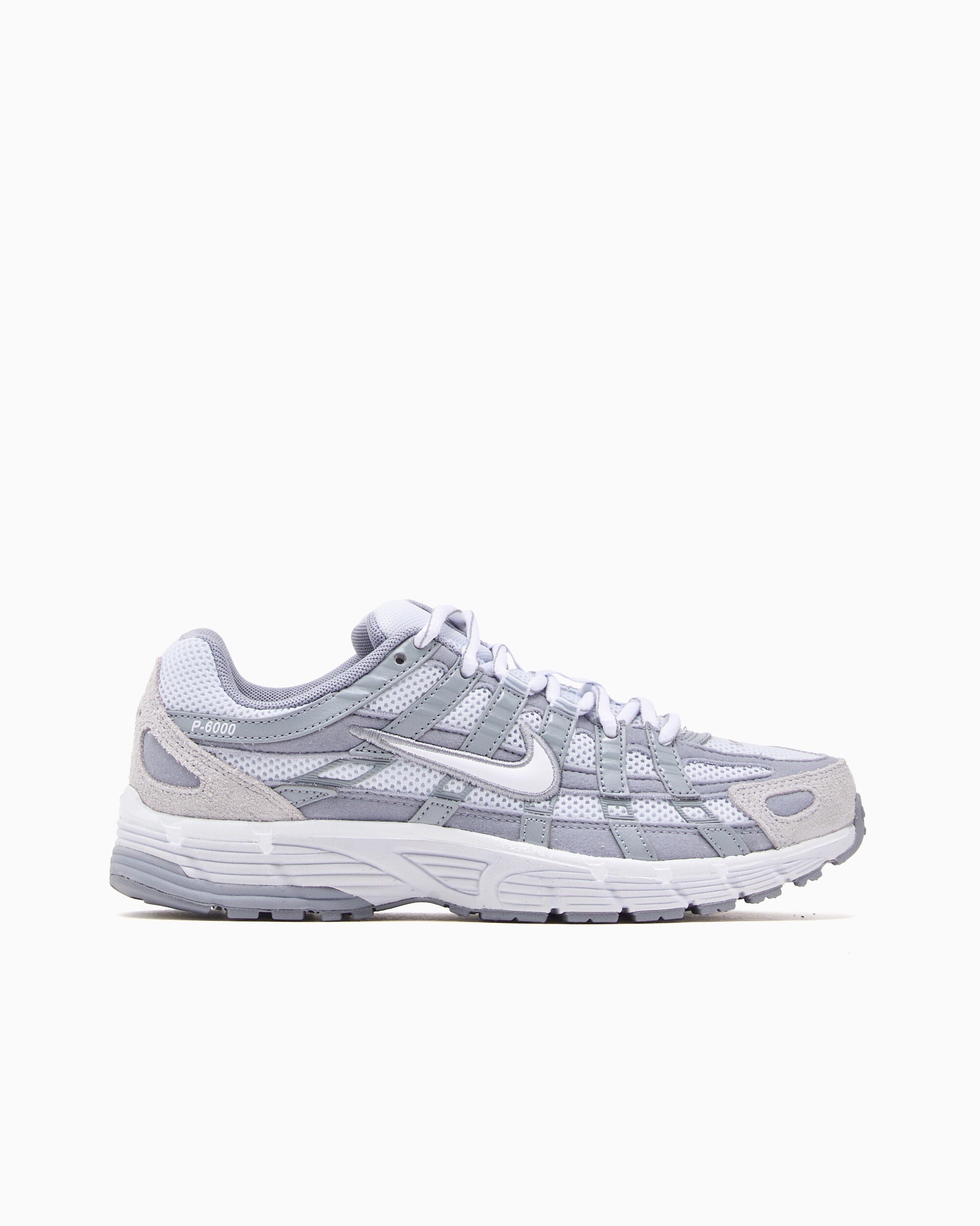 Sneakers Nike Women's P-6000 - IV2501-001