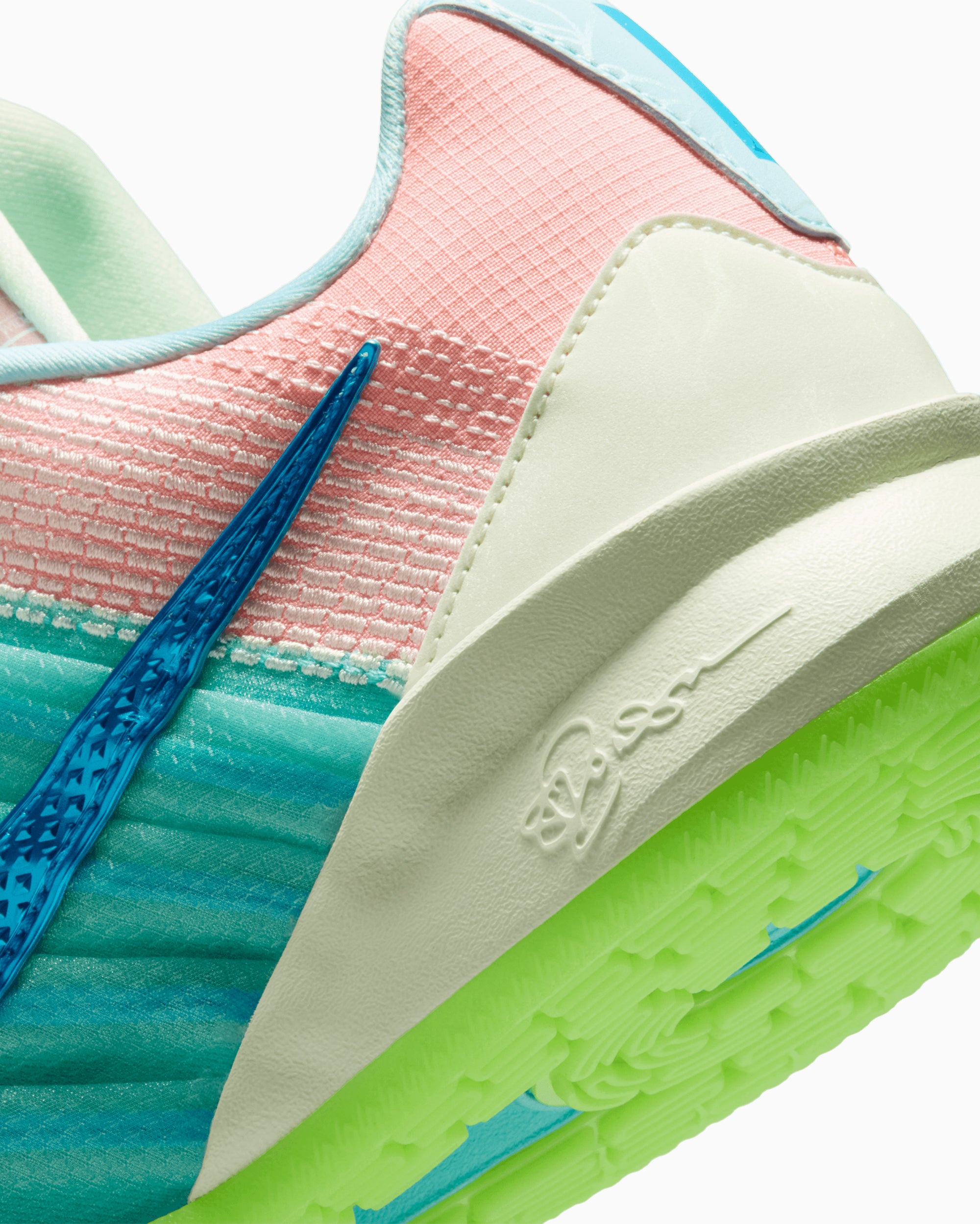 Sneakers Nike Women's Sabrina 3 "What the?" - IO7845-300