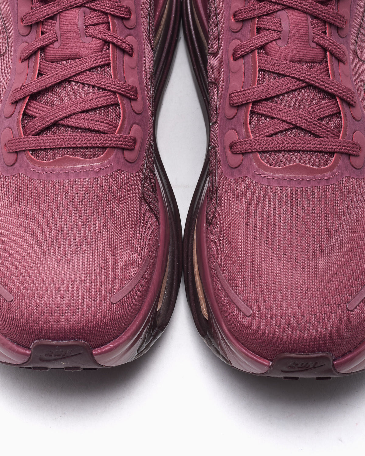 Sneakers Nike Women's Vomero Premium GG - IQ7608-600