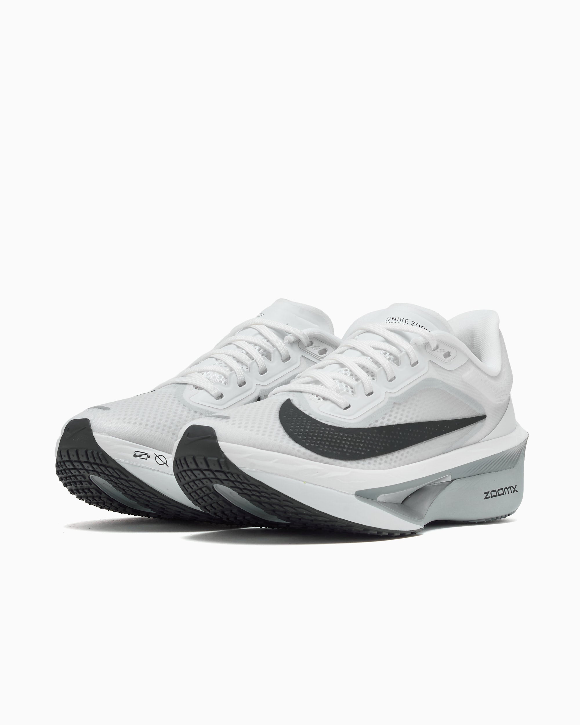 Sneakers Nike Women's Zoom Fly 6 - FN8455-104