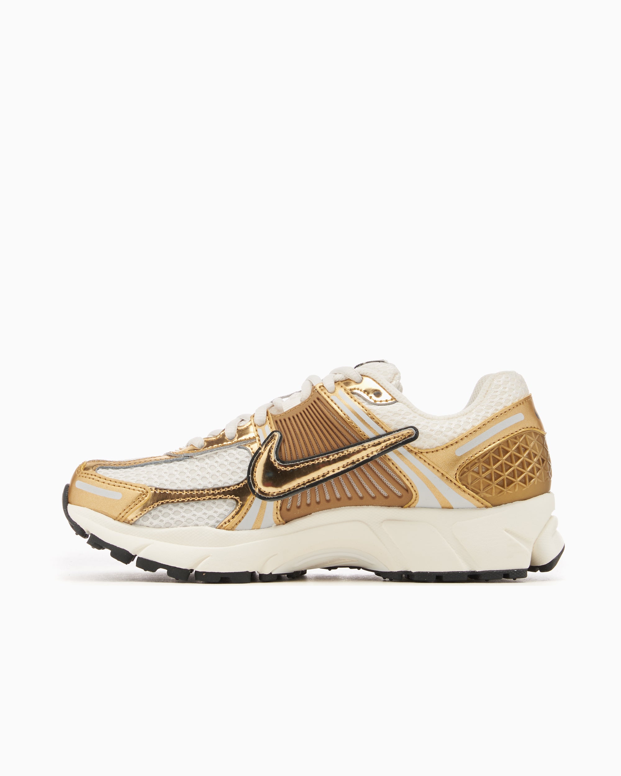 Sneakers Nike Women's Zoom Vomero 5 "Gold" - HF7723-001