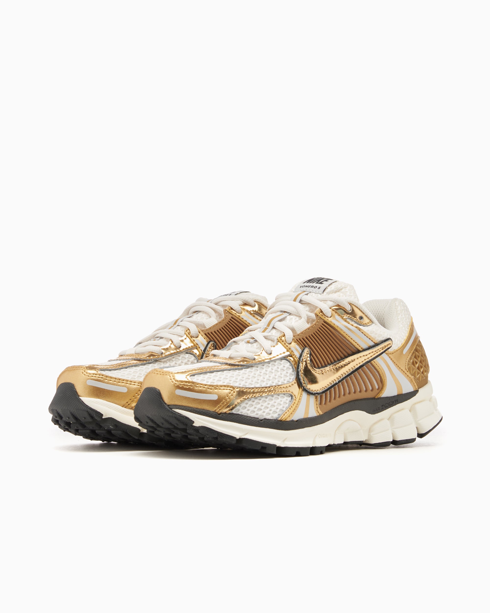 Sneakers Nike Women's Zoom Vomero 5 "Gold" - HF7723-001