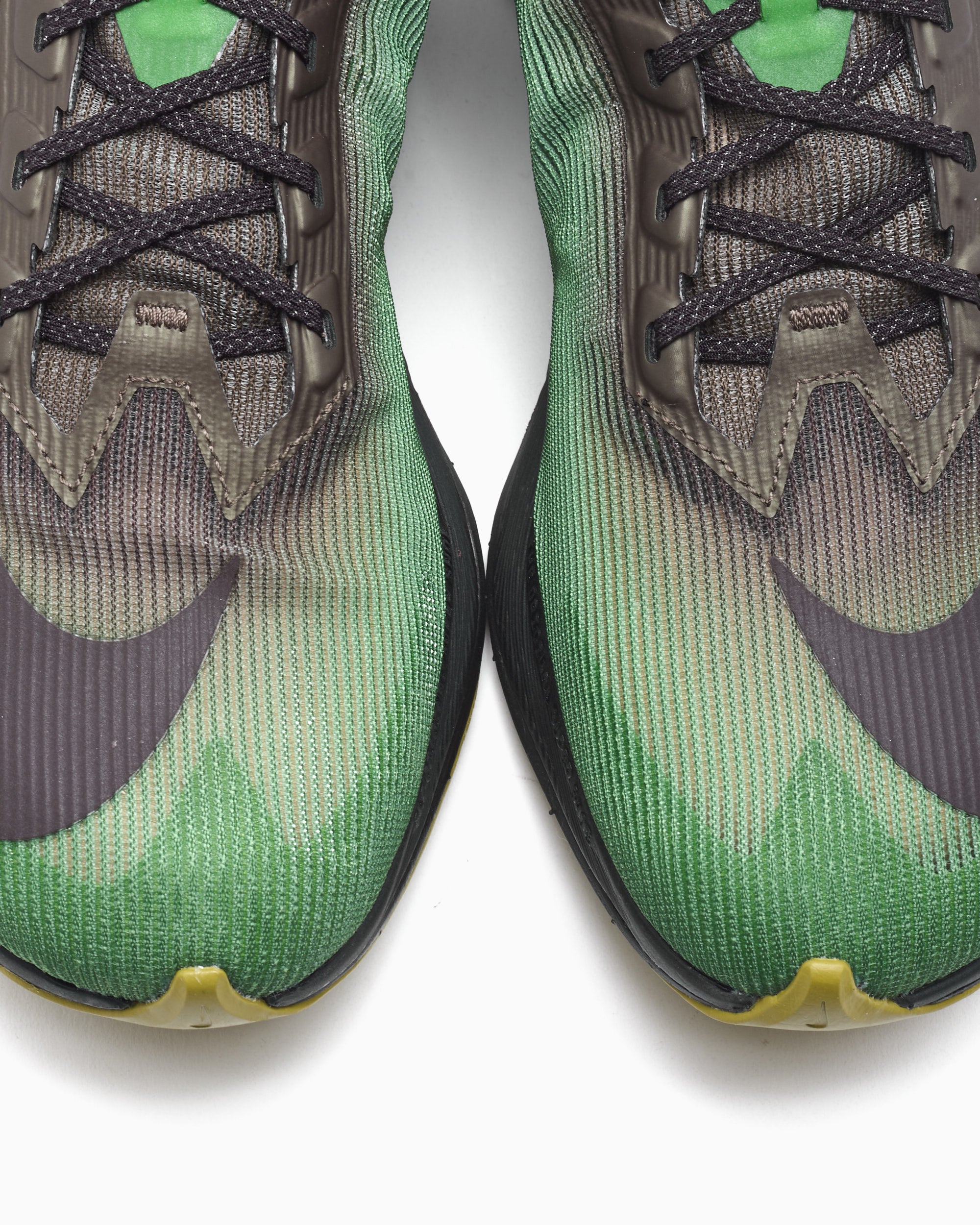 Sneakers Nike ZoomX Vaporfly Next% 4 PRM "Our Pace Our Vib(e)ration" - IQ3418-399