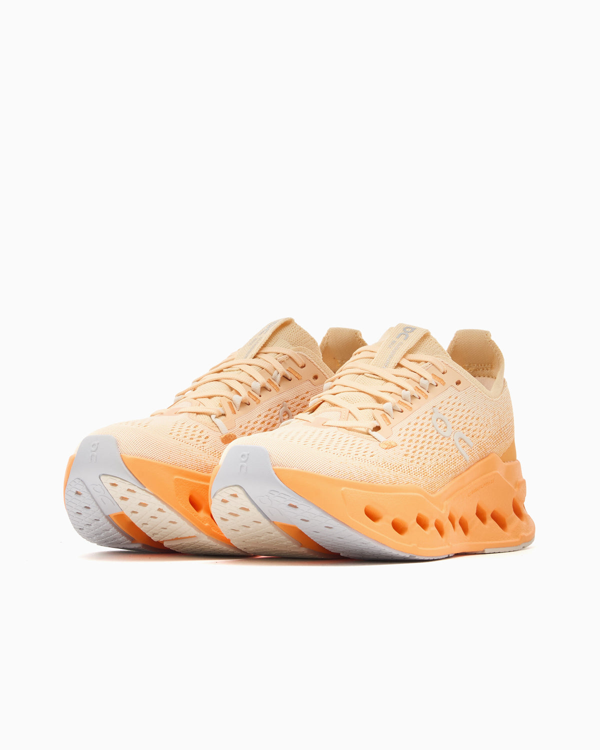 Sneakers On Women's Cloudsurfer Max - 3WF30225156