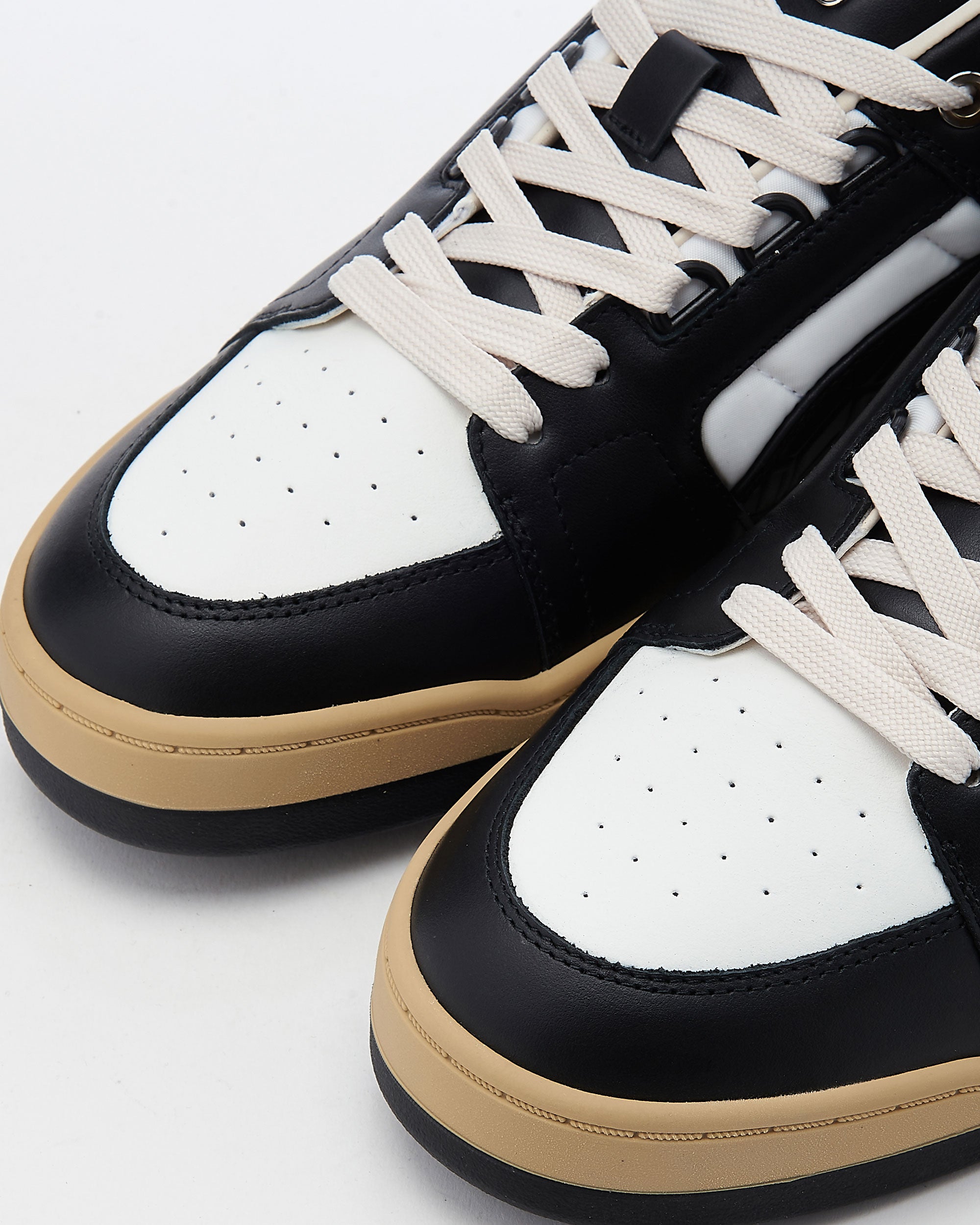 Sneakers Puma x MCM Slipstream Lo Court - 388733-01