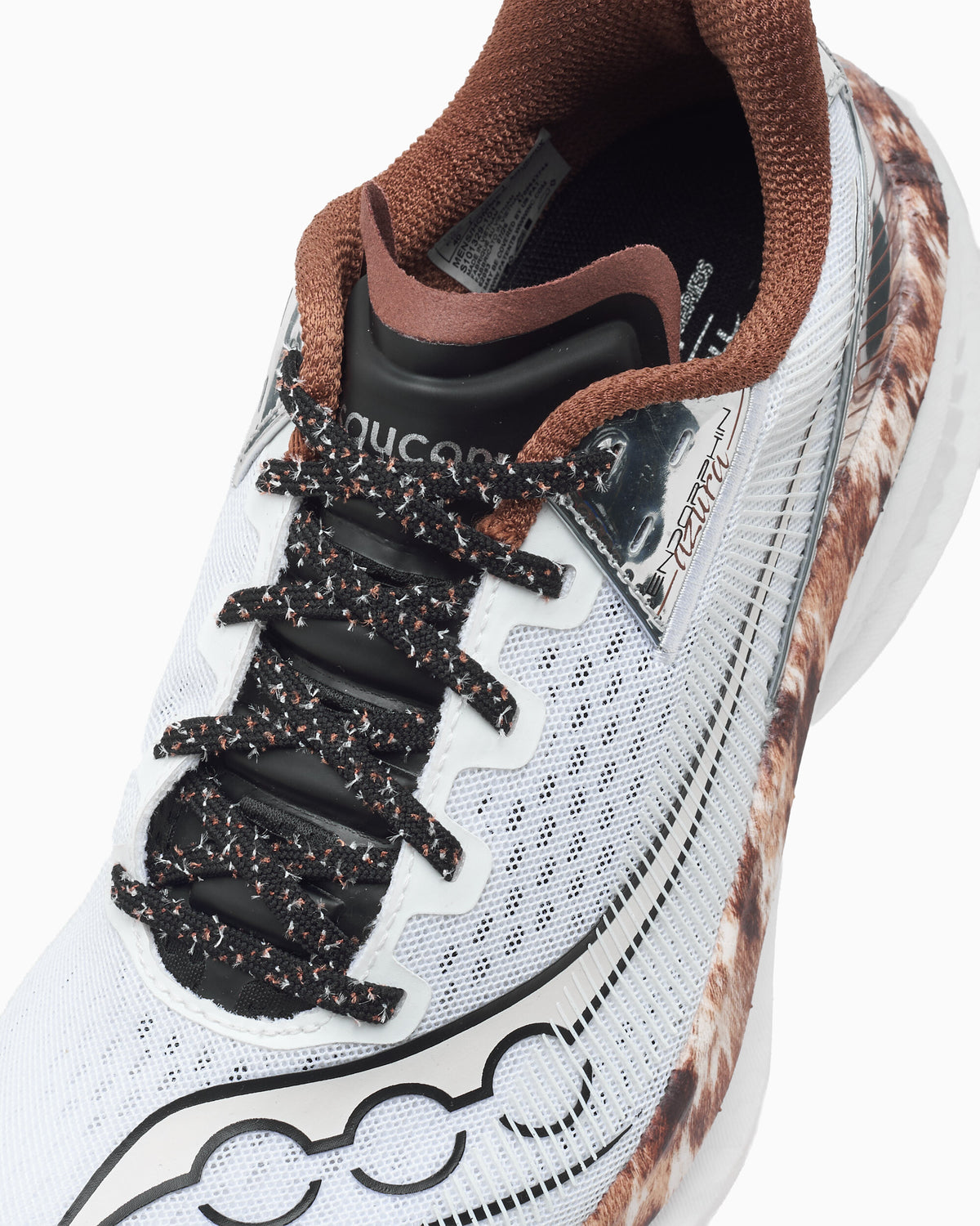 Sneakers Saucony Endorphin Azura "Space Cowboy" - S101329-1014