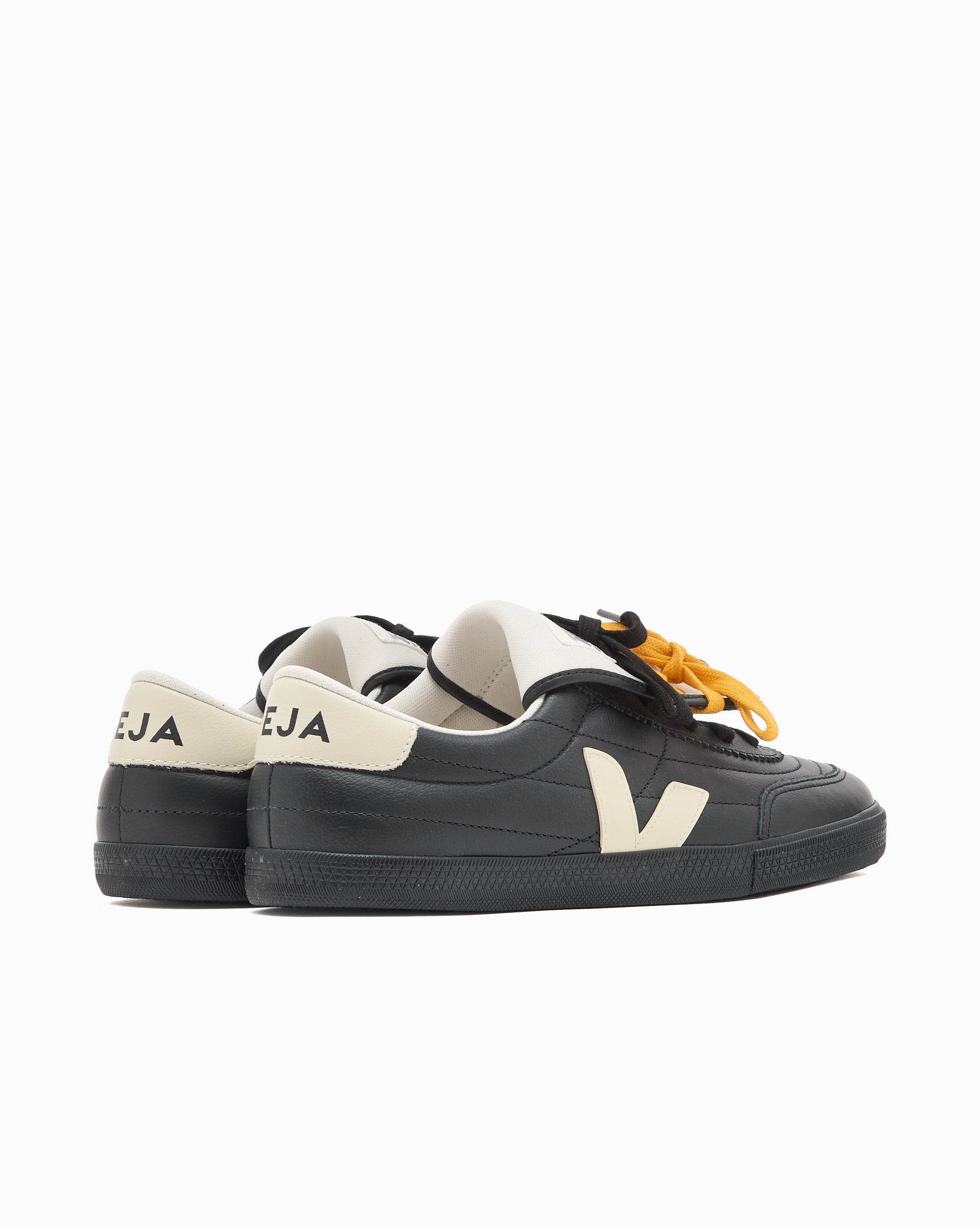 Sneakers Veja x Magliano Panenka - MG0221674B