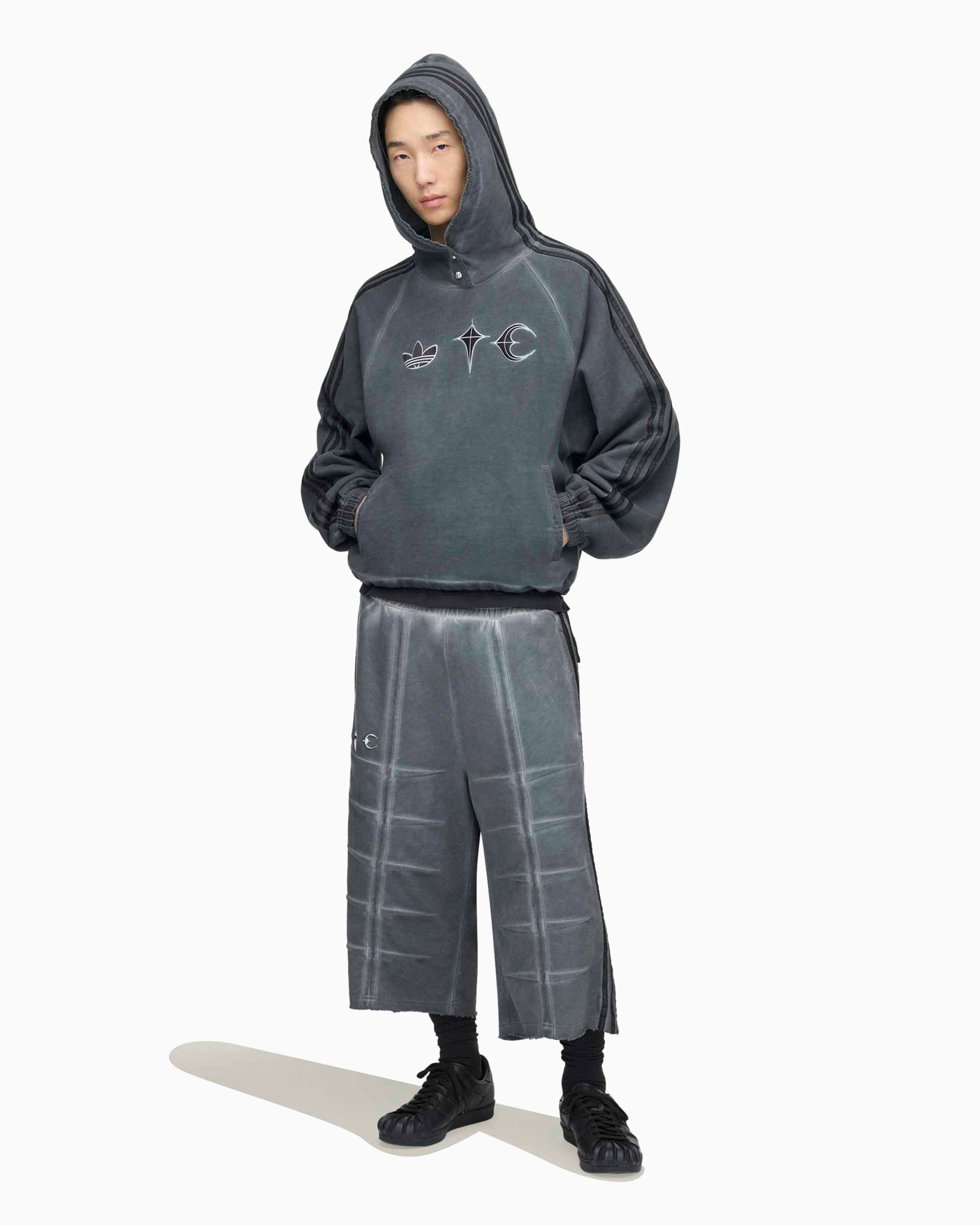 Sweatshirts adidas Originals x Thug Club Graphic Relaxed Men's Hoodie - KF6587