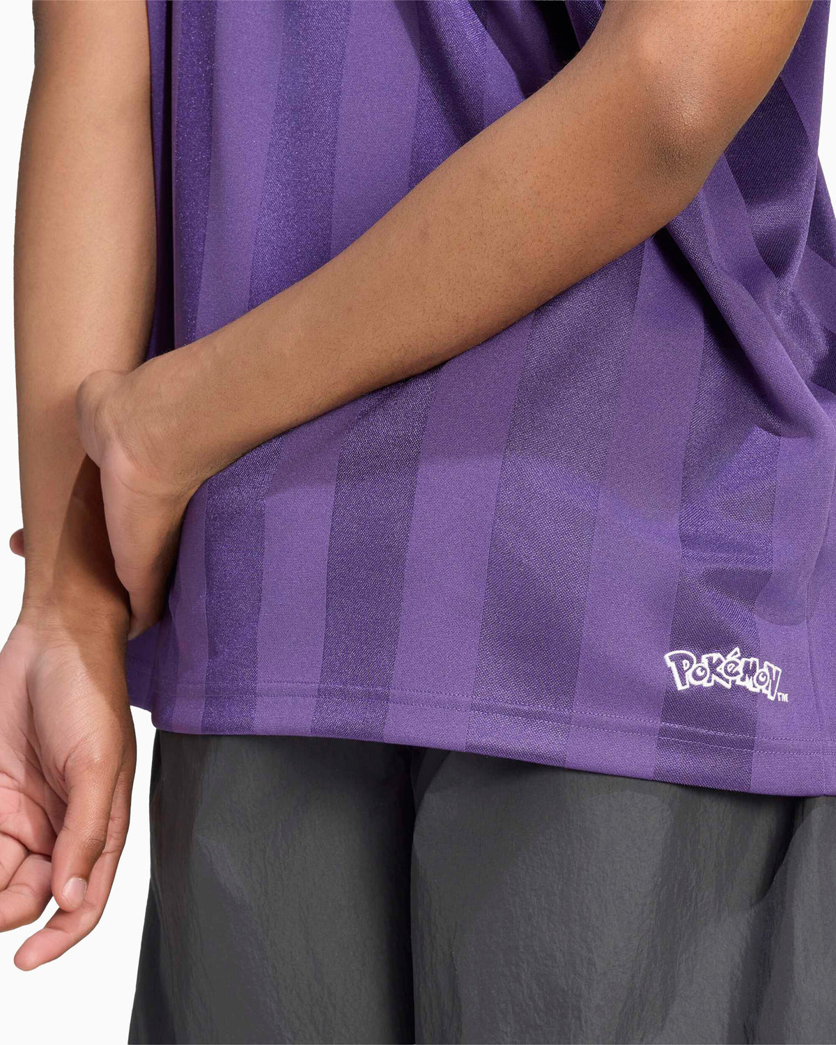 T-Shirts adidas Originals x Pokemon "Gengar" Graphic Relaxed Unisex T-Shirt - KS4303