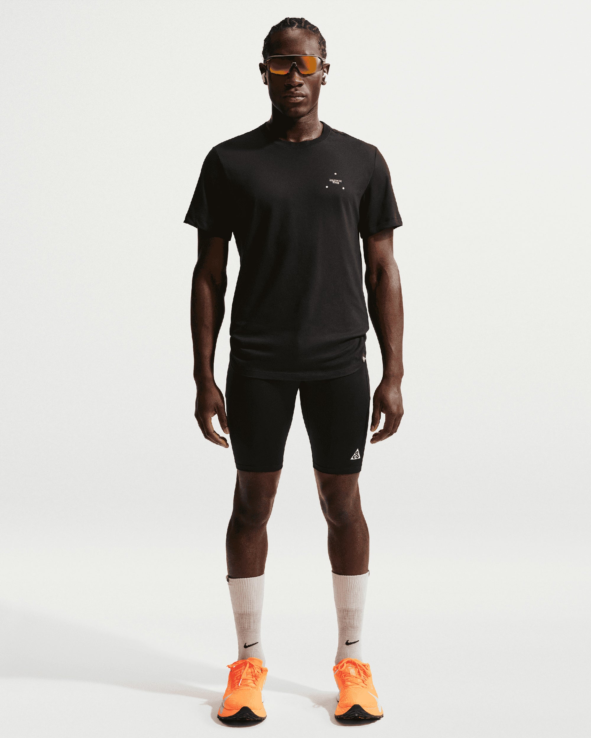 T-Shirts Nike ACG Dri-FIT Graphic Men's T-Shirt - IH4410-010