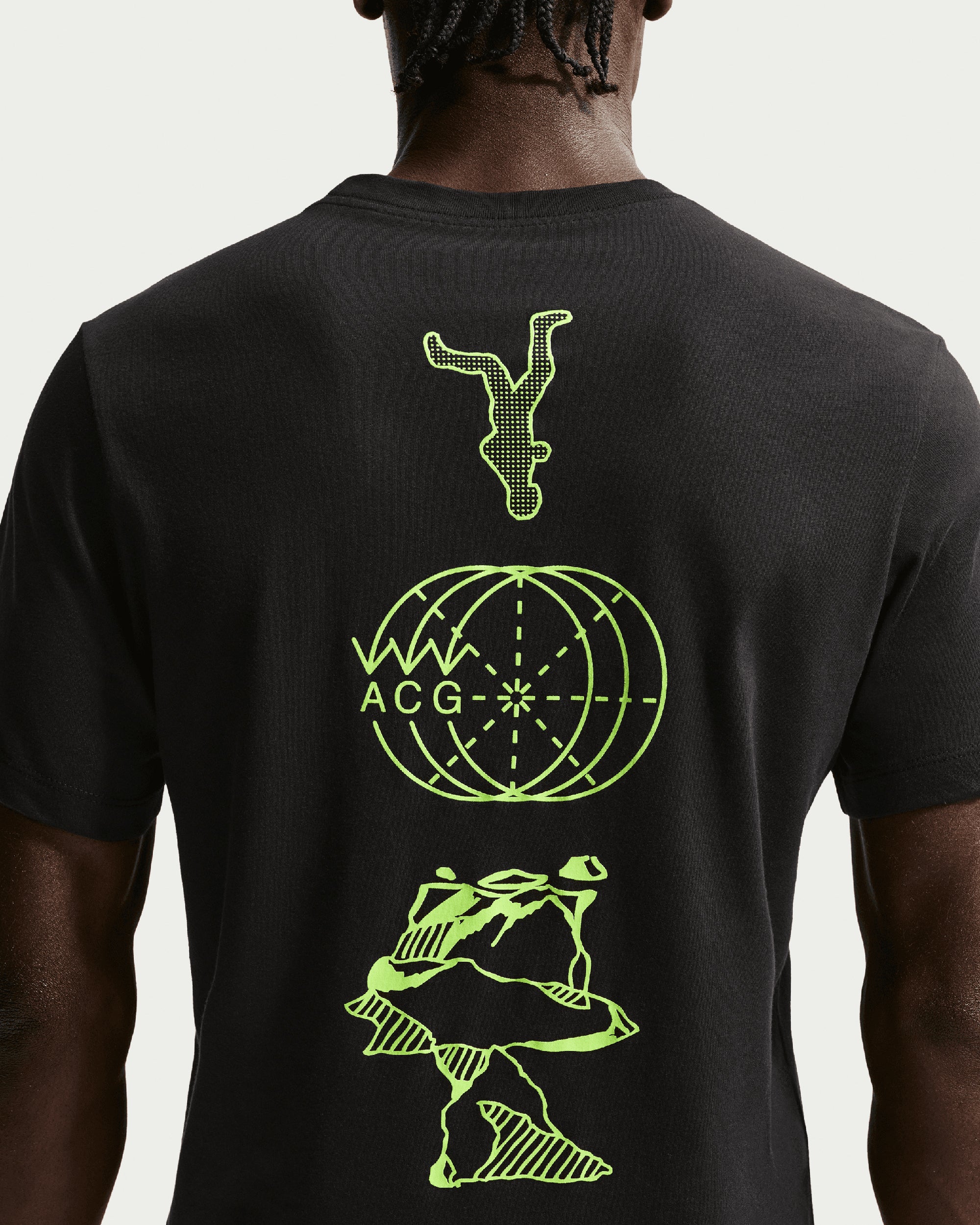 T-Shirts Nike ACG Dri-FIT Graphic Men's T-Shirt - IH4410-010