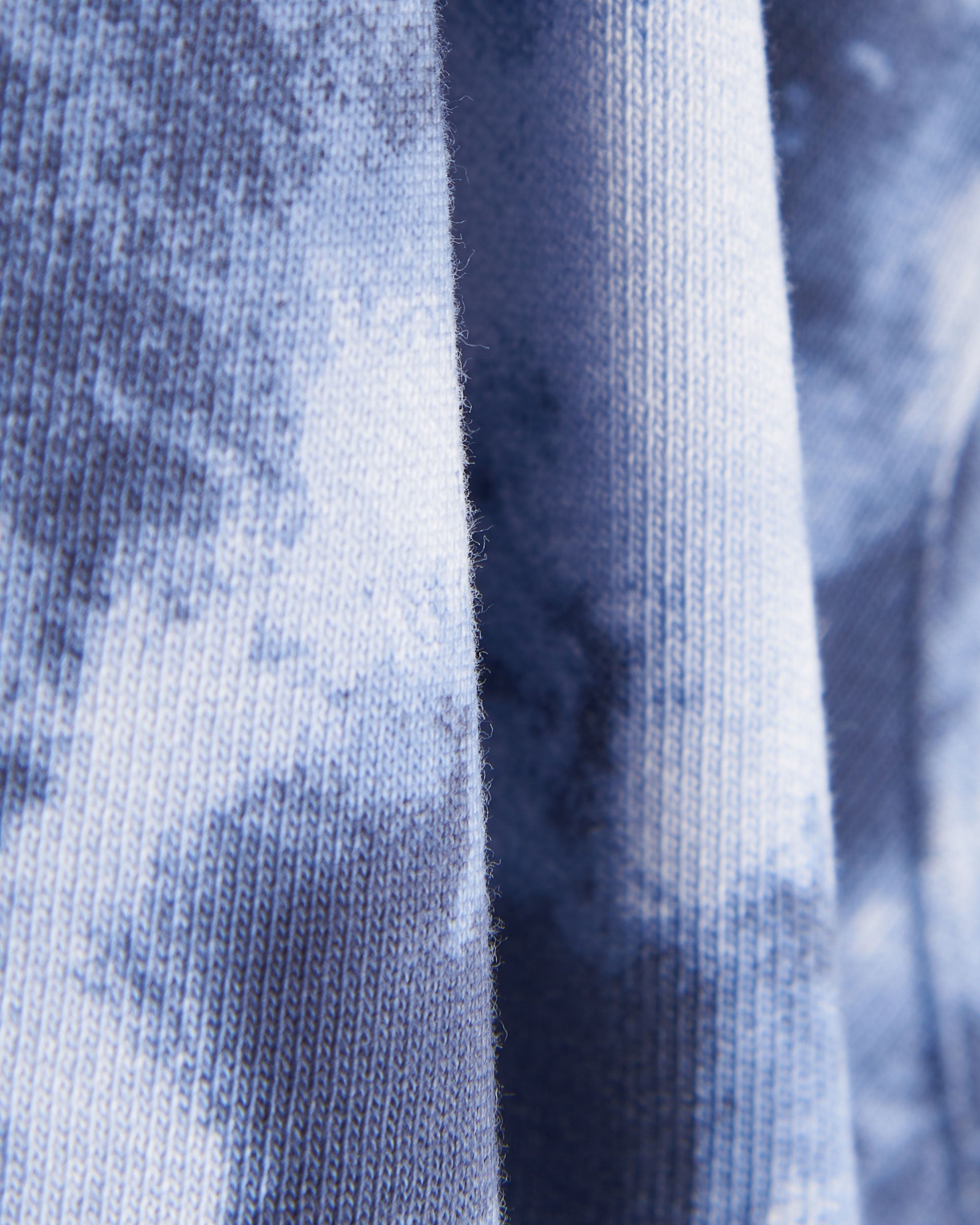 T-Shirts Nike Sportswear Women's Wave Dye Cropped T-Shirt Women's T-Shirt - DV7924-015